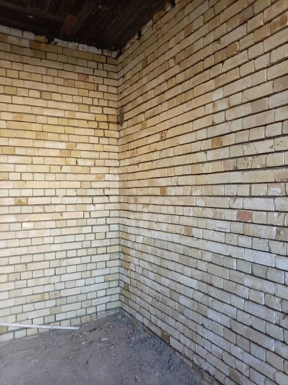 🏡 مشتمل للبيع – طابو زراعي (سند ٢٥)

📍 الموقع: شارع الدوب
قرب فريد الفيتر

📐 المساحة: ١١٤ م²

🧱 مواصفات البناء:
• بناء من الطابوق ومسلح
• قيد الإنشاء

تفاصيل المشتمل:
• غرفة نوم 🛏️
• صالة
• استقبال
• مطبخ
• مجمع صحيات 🚿

📞 للاستفسار: ***********
🏢 مكتب عقار أهالي المسيب
حي المعلمين الثالثة – قرب جامع محمد الجواد

💬 السعر: على الخاص
