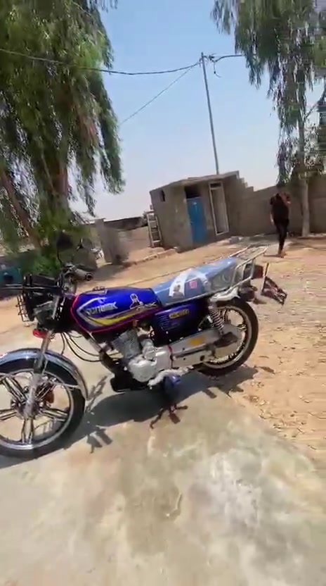 سلام عليكم للبيع سونيك باب اول٥كير وزن ثقيل ما بي كل عيب محرك ما مفتوح شرط رزانه سرعه فول سعر ٥٢٥ شراي اتصل *********** مكان ملا عبدالله فلكه وادي نفط
