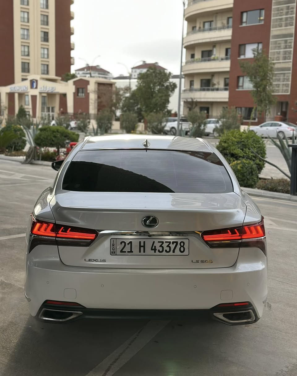 سلام عليكم نكدر نكول قطعه مميزه وراقيه وفخمه لكزس 2018. LS 500 حجم الكبير VIP. 6 سلندر توين توربو فول مواصفات خليجي شركة ساز مكفوله كفاله عامه بيبان شفط كامرات ٣٦٠ درجه شاشه خلفيه تحكم كامل ٥ بردات كشنات مساج داتشاو بيبان خزن لدات دواخل ٥ شاشات ردارات محيطيه سقف كنتارا. اخوان السياره مواصفاتها هوايه ميحتاج اكتبها كولها ارقام سنويه جديده راسن احولك مكان السياره السليمانيه السعر 477 
***********
