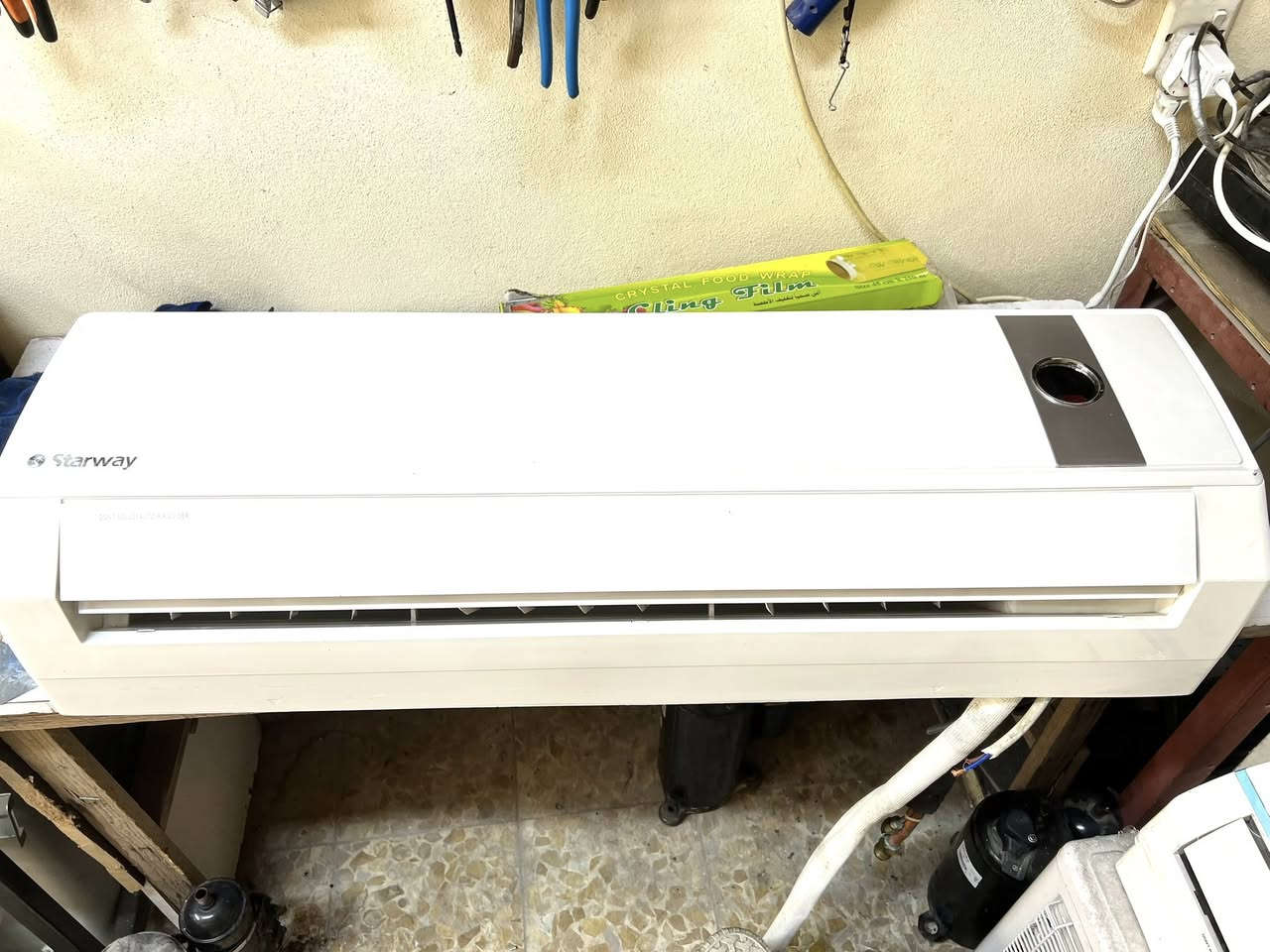 يتوفر لدينا سبالت 
باحجام متنوعه 
طن ونص 
طنين وسدس
طنين ونص 
اجهزه نظيفة ومضمونه 
كل جهاز ضمان شهر بعد البيع او التركيب 
العنوان موصل مزارع زيونه 
للاستفسار الاتصال على الارقام ***********او***********
