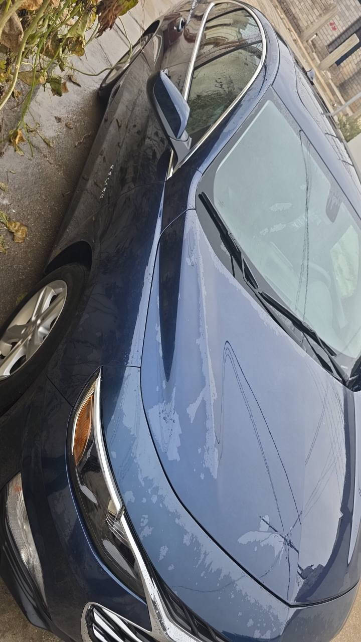 شوفروليت ماليبو فئة LT فول مواصفات موديل 2022
رقم دهوك شرط التحويل
ترقيم جديد هزة جديدة سنوية لغاية 2031
السيارة كلها ليبل واحد  
حادثها اقل من شبر وكما موضح في الصور
بدون دواخل فقط بيها (ايربكاك ستيرن وبردة) ومرجع سستم شرط

المواصفات 
___________________________________
🛑محرك 1500 تيربو شرط من كل النواحي وما مفتوح والسيارة ماشية (42.000 mi)
🛑 حجر بيئة شرط على وضع الشركة
🛑بصمة تشغيل + بصمة ابواب وصندوك
🛑 تشغيل عن بُعد
🛑 بانوراما (طكتين)
🛑 لد امامي + لد خلفي
🛑كشنات تدفئه + كهرباء ⚡️ 
🛑تبريد مناخين منفصل SYNC
🛑تبريد قطعتين امامي خلفي 
🛑شاشه كبيره تدعم 📲Android Auto/car play
🛑خرائط Gps📌
🛑كامره خلفيه دوارة 📷
🛑كروز مثبت سرعة
🛑 توقف ذاتي
🛑 اطفاء ذاتي
🛑 طخم تاير جديد
🛑شاشة ضبط واعطال بالدشبول(شرط اي عطل ما مؤشر)
🛑منافذ USP/ 12V /Tip C
🛑مانع انزلاق ⛔️
🛑حساس اطارات
🛑 هاند بريك بصمة
العنوان الموصل وبعشيقة
للاستفسار (اتصال +واتساب) على الارقام
***********/*********** موصل, نينوى
