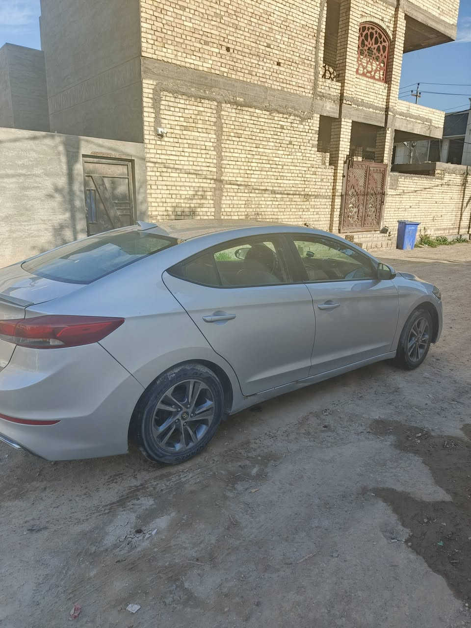 النترا  2017 وارد امريكي محرك 2000 دوش كير aT المرغوب بدون صبغ ليبل واحد حادث خفيف يم الايت بدون دواخل سياره جاهزه من كلشي بدون نقص كبل للشارع رقم دولي سنوية 2030 مكاني الفلوجة /  ***********
/*********** 
 السعر 115  وبيها مجال
