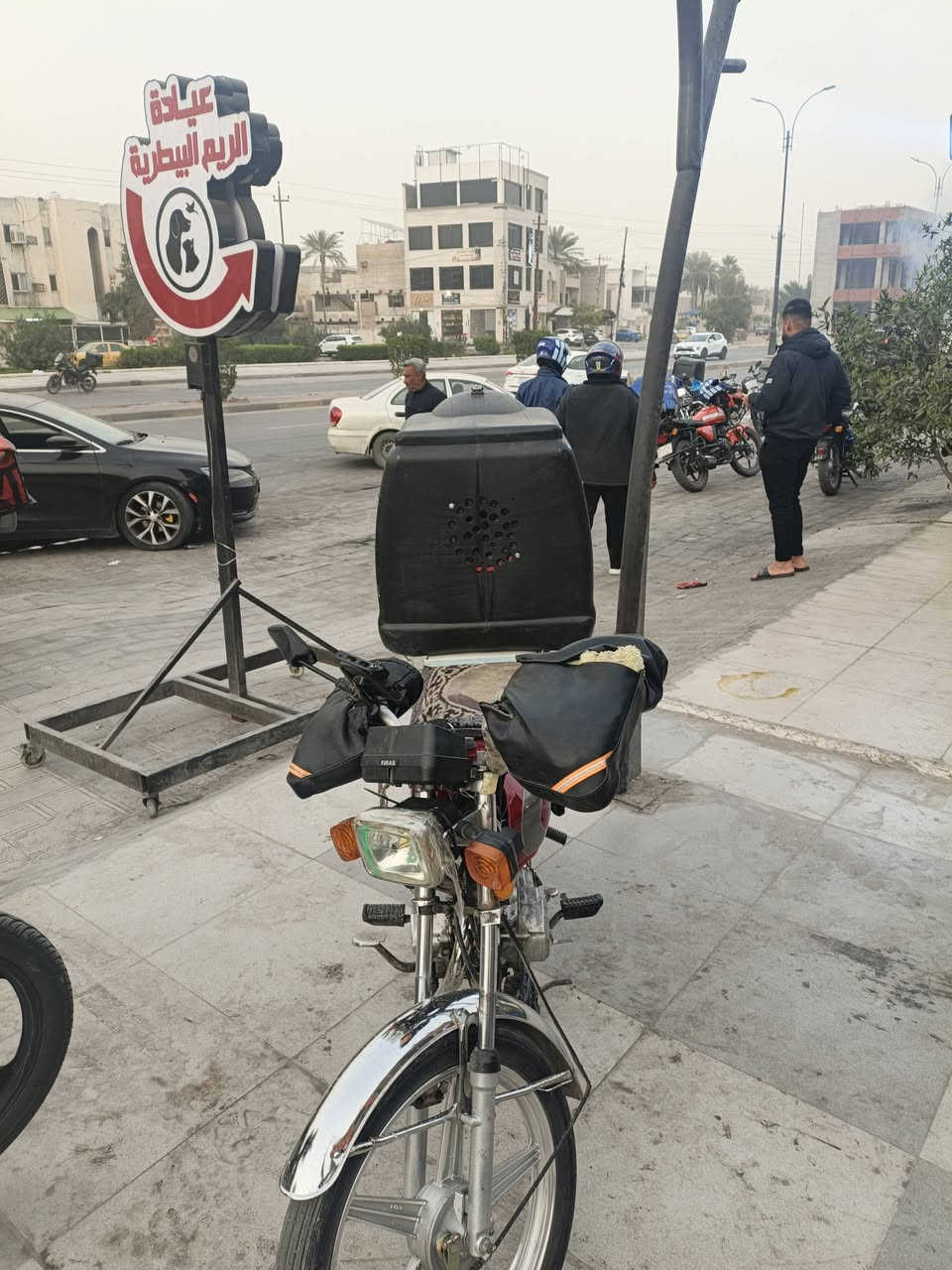 السلام عليكم ايراني 21 للبيع نقص بس عدادات سرعة مكينة مفتوحة شلعة ومعدل مكفولات واكفلك سرقة وعشاير مكاني البياع الخامسة سعر 300 قفل وتاخذ وياها ويل خلفي *********** متواجد بس واتساب ابيع بدون صندوك
