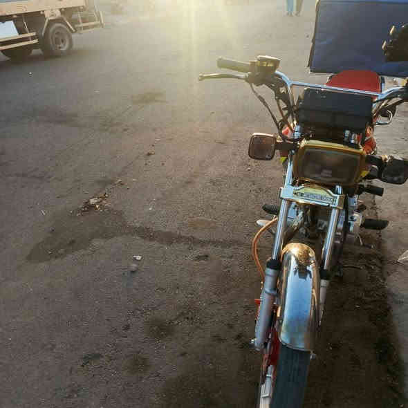 دراجة للبيع موديل 2024 سعر 700 اوبيها مجال اواق كاملة *********** هذا رقمي بكاني الحسينية الراشدية
