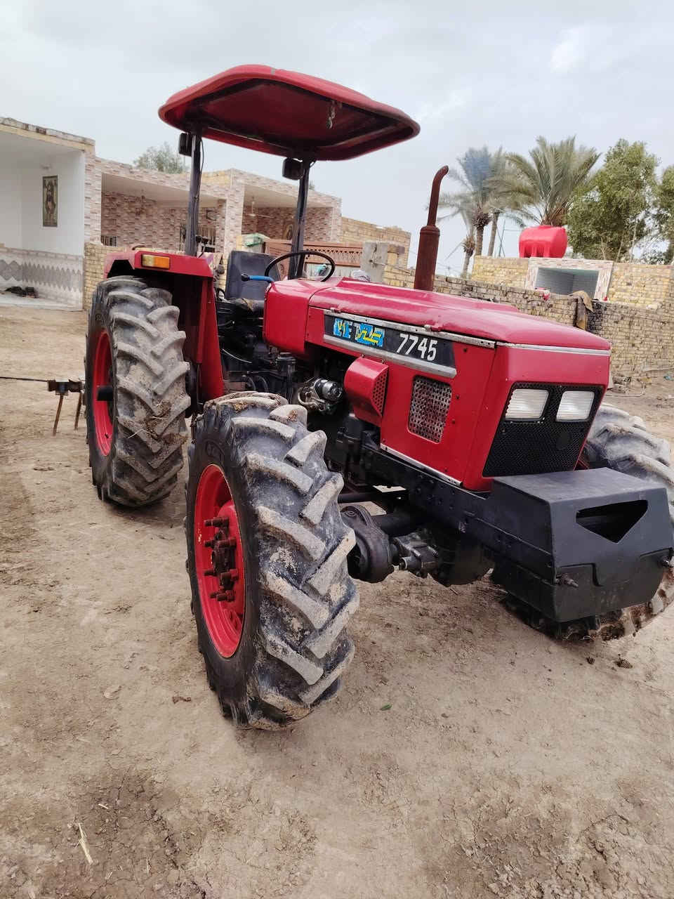 كاروبه عنتر دبل اكسن موديل 84 محرل وكير واكسن مكفولات العنوان الديوانيه الحمزه الشرقي ***********
