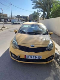 سياره للبيع وراد امريكي موديل 2012 بسمي هيه غرامات مصفره السعر 68 او ب...