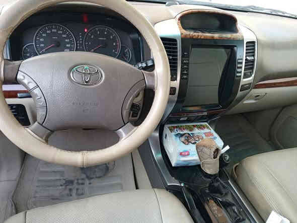 السلام عليكم برادو موديل2008 فول مواصفات vxمكفوله من الصبغ والحادث والسونار لون الداخل بيجي مرفق 6سلندر  تخم تاير جديد ياباني  صدر جديد رقم بغداد الدولي بسمي تاريخ النفاذ 2030 ماشيه 211 الف السعر المطلوب 197 مكان السياره بغداد الكمالية 
للاتصال ***********
