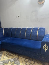 ديوان • نظيف • استعمال قليل