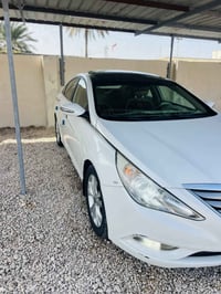 سوناته • ٢٠١١ • ٢٤٠٠