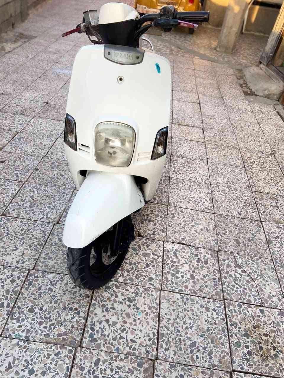 دراجه ماكـس بوليـس 120كفرات مختمـه نضـيـه ما ناقصـها شـي سعرها 650 او بيـها مجال مكان المحموديه   ***********
