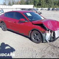 kia k4 بعدلها اقل من شهر توصل لعمان موديل 2025 السيارة جديدة كدامك صور...