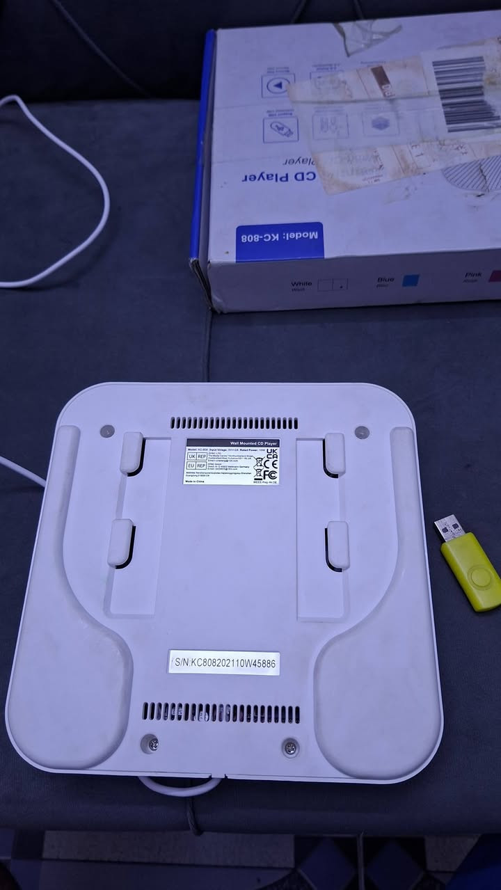 السلام عليكم بغداد البلديات الضباط للبيع جديد  جهاز قارئ اقراص
USB💾
MP3 🔊
CD 💿 
اوكس
بلوتوث
مضخم صوت مع كامل ملحقاته
7818395903 واتساب 
35 الف


**إذا كنت صاحب هذا الإعلان وتريد حذفه لأي سبب، رجاءا أرسل رسالة إلى الدعم الفني**