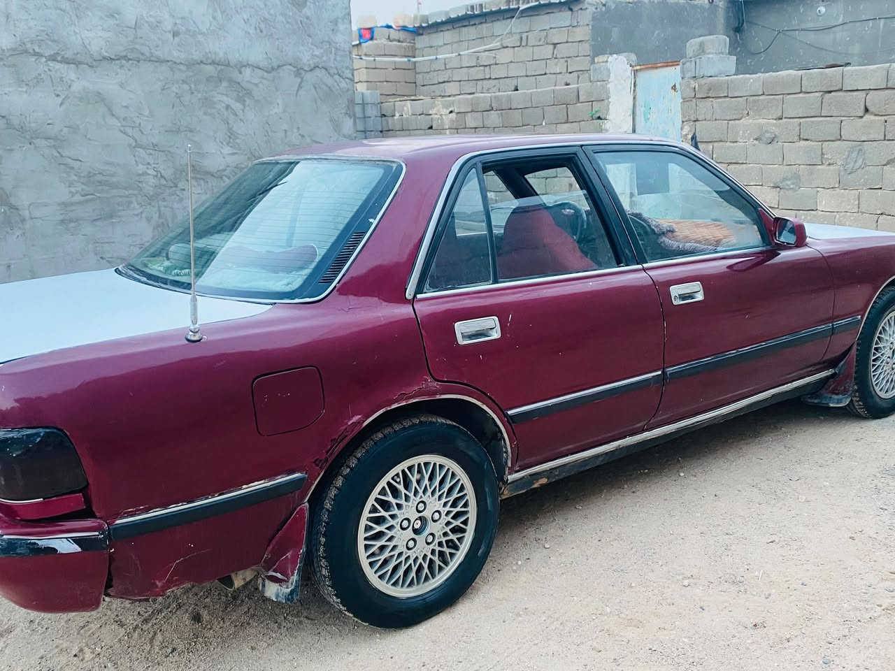 السلام عليكم
كروسيد ايسر ابلاد للبيع موديل 1991مشروع وطني مكفولة من الكصه حداديه 90%مكينه وكير ونجي السعر 40بيه مجال لحك جيه العنوان البصره سفوان 
رقم الهاتف ***********
