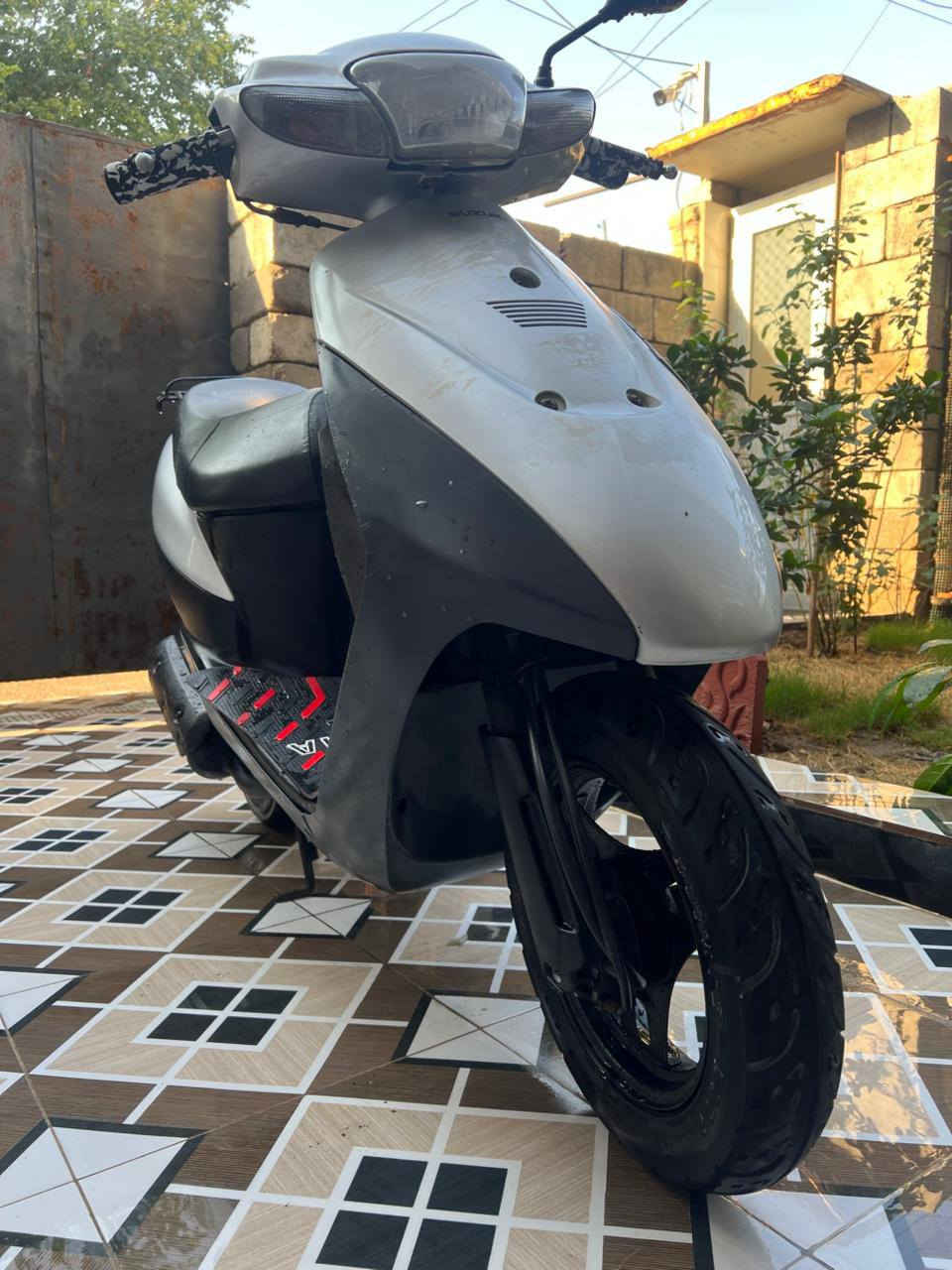 ساسوكي رمبة ممفتوح بلادي مستخدم 15 يوم وين متريد افحص سعرة 550 وبي مجال حك الجية
***********
