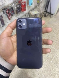 11 عادي ذاكره 64 بطاريه 75 سعره 140 جهاز بلادي  فقط سيمكارت ما يشتغل 0...