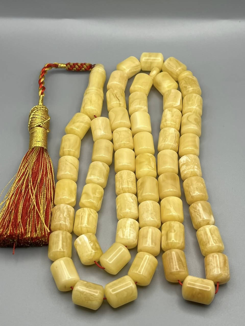 بسم الله .. مسباح كهرب حر كلينغرادي صندوقي خام محاحي جبس مشجر بالكامل من الخامات الصعبة الرائعة خراطة الكويت الشاهد قطعة وحدة المسباح ولا غلطة . الوزن 75 غرام . حجم الخرز 11/14 ملم . عدد الخرز 55 . المهتم يدخل خاص رجاءً . يوجد توصيل لكل محافظات العراق…


**إذا كنت صاحب هذا الإعلان وتريد حذفه لأي سبب، رجاءا أرسل رسالة إلى الدعم الفني**