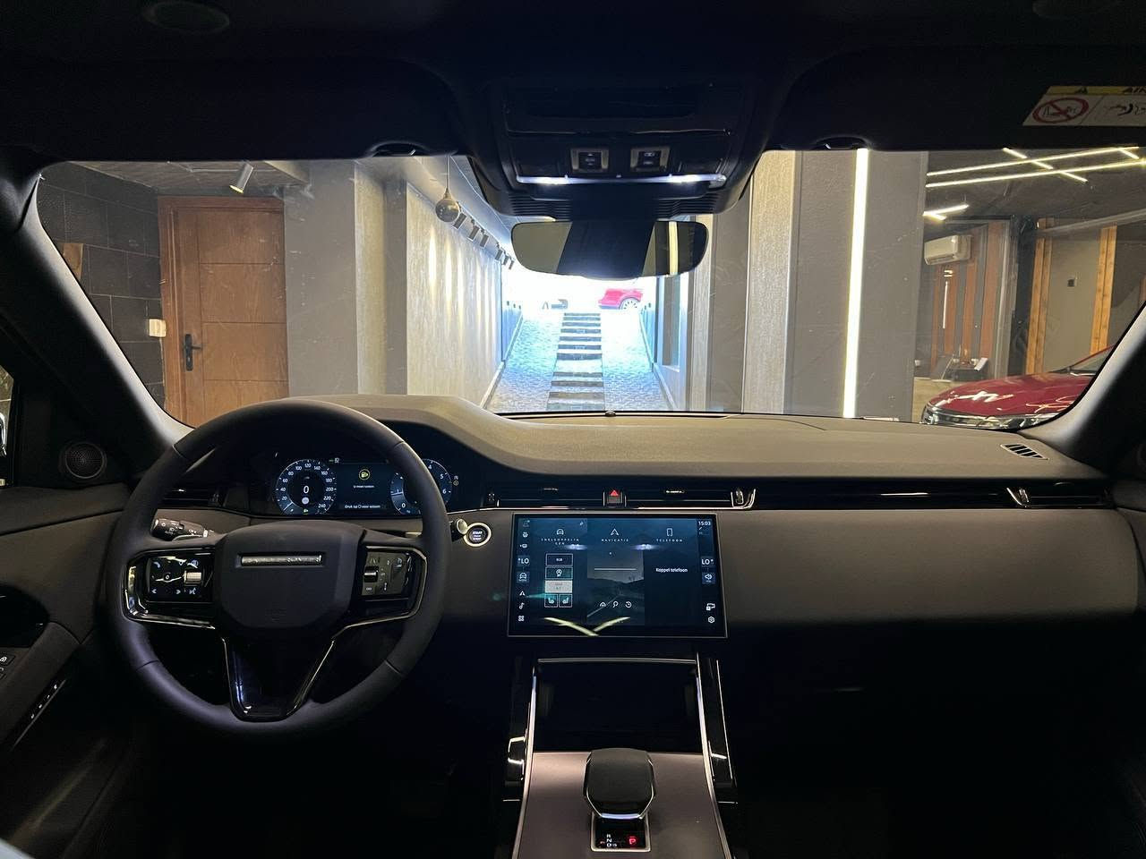 🚙 رينج روفر إيفوك P160 R-Dynamic موديل 2026 – زيرو
العربية بحالة زيرو بالكامل، مناسبة جدًا للي بيدور على الفخامة والأناقة مع أداء ممتاز.
✔ تشغيل بصمة
✔ إضاءة LED أوتوماتيك
✔ مثبت سرعة متكيف
✔ Apple CarPlay & Android Auto
✔ سقف بانوراما
✔ جنوط 19 بوصة
✔ كراسي كهرباء بميموري
✔ كاميرات 360 درجة
العربية مميزة جدًا في الشكل والأداء والراحة، جاهزة للاستلام فورًا.
📞 للبيع والتواصل واتس: 01030164055


**إذا كنت صاحب هذا الإعلان وتريد حذفه لأي سبب، رجاءا أرسل رسالة إلى الدعم الفني**