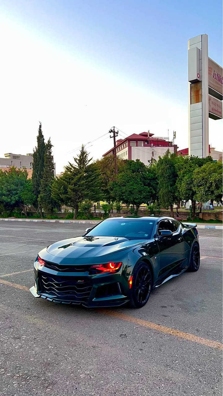 ‎للبيع او مراوس - بو فروشتن 💰یان گورینەوە

كمارو لون اخضر ممیز قطعە بعراق ماکو مثله💚
مودیل 2020 ✅
محرك 3.6L V6 کبس ✅
‎✅ ماشيە ٣٥ الف میل فقط 🙏
🛑 ZL1 مواصفات متحدث
- بوند ZL1 
- دعاميە امامي وخلفي ZL1 
- ویل حجم عشرین ZL1
- لایتات لید امامي سبع الوان و مودات تتحکم موبایل 
-  اکزوز صوت مرعب مال Bourla ستیج نمرە واحد 
- باقي مواصفات معروف شاشة کبیرە لمس و ثلاث مودات (متواضع ورياضي وثقیل) و کروز کونترول…
‎✅گير و محرك ممفتوح بشرط
‎✅کامل سرفس و ایرباكات بشرط
‎✅سيارة في دهوك
‎✅ هزة و سنوي جديد تحویل بشرط
 اتصل برقم واتس اب *********** 📲

—————————————————————-

کامارو 2020 رەنگ کەسکی سحری قطعە نینە رەنگ ویکی وێ 💚 
 35 میل بریڤە چوی ✅
مەکینە 3.6L V6 کبس ✅
مواصفات نیف فول کرایە ZL1 🛑
- بوند ZL1 - دەعامی سینگ و پشت ZL1 - ویل حجم 20 ZL1 - لایت لید 7 رەنگن ب موبایلێ تەحەکمێ پێکەی - اکزوز جورێ Bourla ستیج ئیکە - و مواصفاتیت دی دیارن شاشە مەزنە لەمسە و سێ مودن (Tour - Sport - Ice) کروز کونترول…
‎✅گێر و مەکینە نە ڤەکرینە بشەرتن 
‎✅کامل سیرفس کراوە و ئایرباگ شەرتن
‎✅سيارە یا ل دهوك
‎✅ هزە و سەنەوی نوی یە حەتا تحویل و وەکالە شەرت
پەیوەندی ب ژمارە واتس اپ  📲*********** بغداد, العراق
