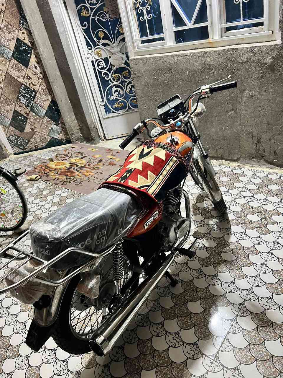 السلام عليكم 
4 كير موديل 25 
كفاله عامه 
مكاني مسيب 
600 وبيهه مجال 
***********
