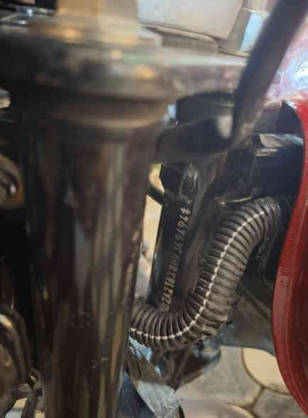 السلام عليكم دراجه بوكسر موديل ٢٢ مكفوله كفاله عامه أوراقه كامله ٧ أوراق الدراجه كلش نظيفه احلى من الصور السعر خاص للاستفسار *********** مكاني الاعظميه
