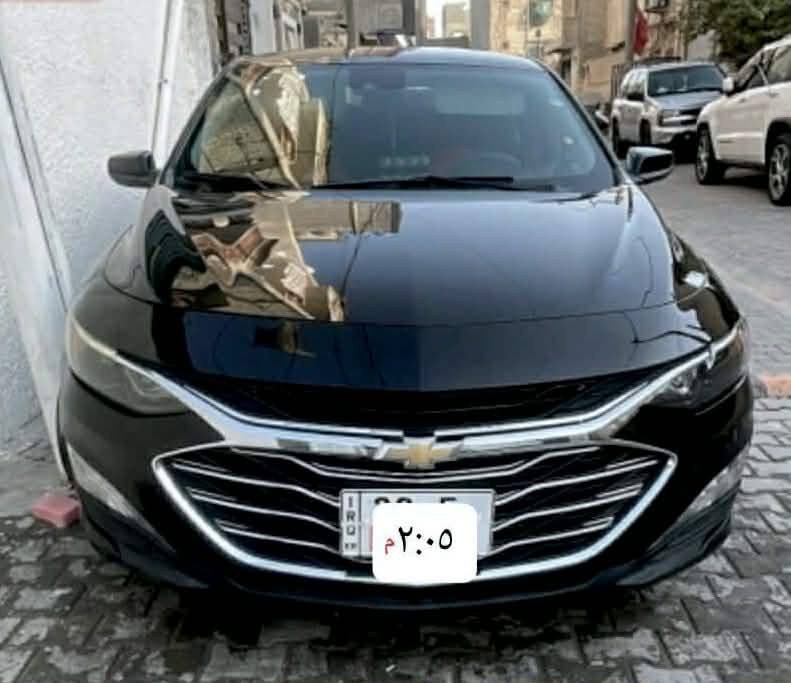 سلام عليكم للبيع ماليبو. موديل ٢٣ رقم اربيل الدولي الجديد  باسمهم. تريد. وكاله تريد تحويل سياره مال بيت ع ايدهم  ماشيه حاليا ٥٧ سياره جاهزه حاذث خفيف. بالباب  والجاملغ. وصور الحادث مع الصور بدون يرباك.سليم
وبيهه بالعراق بيهه شبر بارد بالباب فقط اثر طخه خفيفه 
موصفات
تحكمات ستيرن
رادار  امامي وجانبي 
كشن كهرباء
كامره دواره 
تشغيل عن بعد 
ويل كب
 السياره مال بيت ستخدام. مره.  من البيت للدوام السعر ١٢٣ بيهه مجال
***********
الاتصال ع رقم رجاءا مكلف بالنشر
