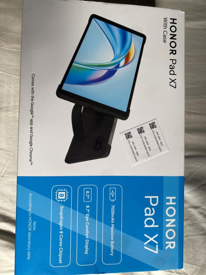 ايباد للبيع HONOR Pad X7
ذاكره 128 سعة البطاريه 7020m حجم الشاشة 8.7 نظافه الجهاز 100 /100 معه كامل ملحقاته استخدام الجهاز 10 ايام فقط 
السعر 165 وبيه مجال 
العنوان الديوانيه حي التقيه


**إذا كنت صاحب هذا الإعلان وتريد حذفه لأي سبب، رجاءا أرسل رسالة إلى الدعم الفني**