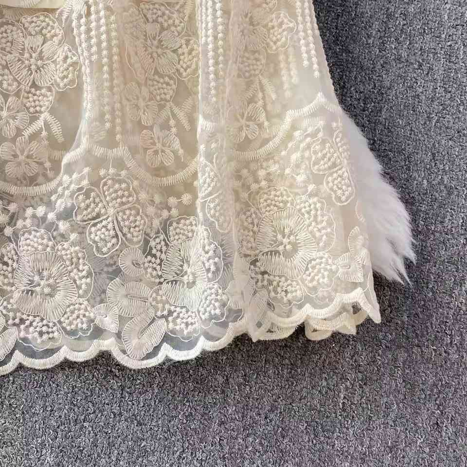 ⁨	⁨	فستان كيبور يجنن 🙈💞
الطول 119 سم 
السعر :60 الف 
القياسات S M L Xl Xxl⁩⁩


**إذا كنت صاحب هذا الإعلان وتريد حذفه لأي سبب، رجاءا أرسل رسالة إلى الدعم الفني**