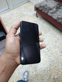 ايفون 11 برو ماكس • ذاكره 64 • فيس ايدي واكف