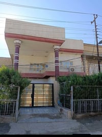 بيت للبيع مساحه ٢٠٠م طابو صرف في شارع ٨٠كربلاء قريب  على شارع ٨٠ يحتوي...