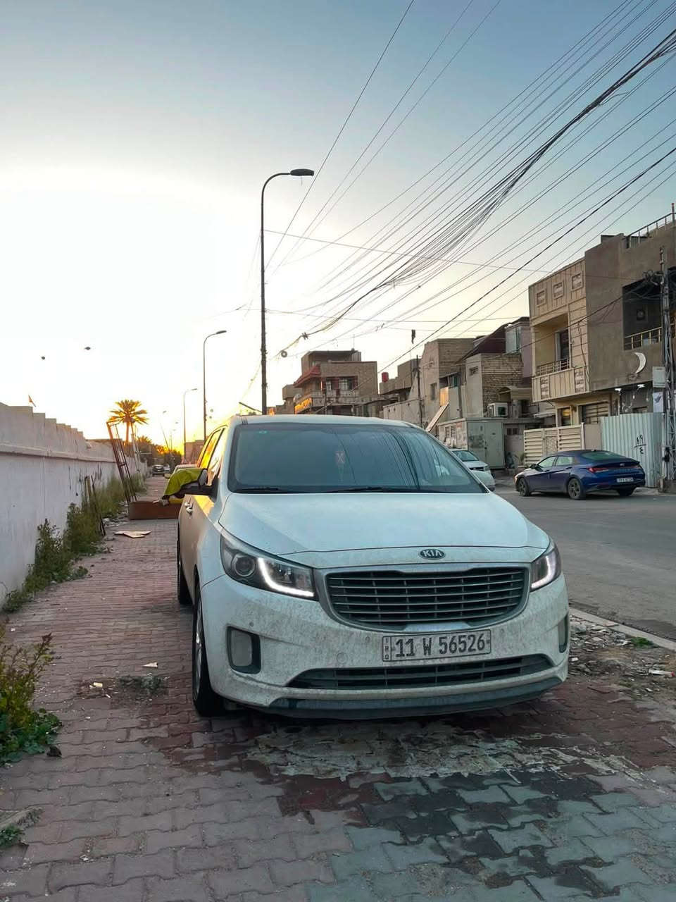 السلام عليكم كيا كرنفال خليجي موديل ١٦ ماشيه ١١٠ الف سياره جديده كامله مدوشمه  سياره بصمه مري شفط ترحيب تشغيل السعر ١٩٠ وبيها مجال للاستفسار ***********
