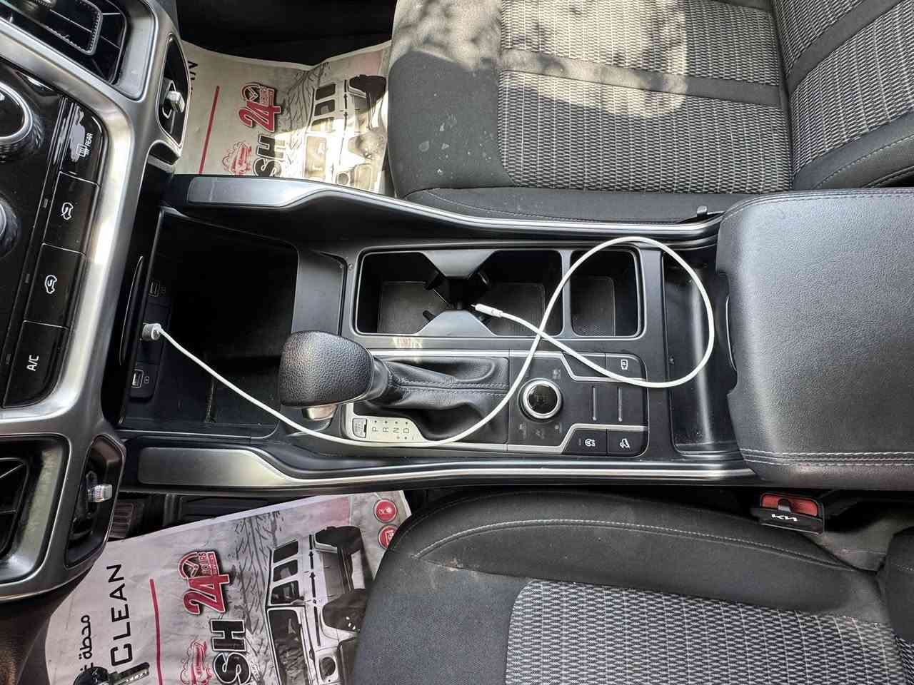 2023 منفيس بسم شركه 7 راكب حادث بنيد صبغ فقط ودعاميه نفس اللون شواصي لغود كفاله وع فحص 
رادار امامي خلفي جانبي تحكمات 5 وضعيات قياده وبعد هواي مواصفات 
السعر 210 
***********
