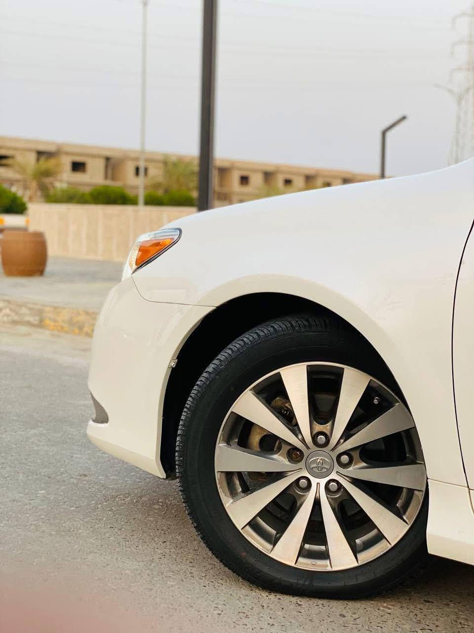 السلام عليكم ورحمة الله وبركاته
افلون 2012.  ( لمتد )  للبيع 
محرك 6 سلندر  
مواصفات اللمتد معروفة وهوايه 
1/1 اعلى مواصفات بالافلون
بيها قطعة صبغ 
بدون دواخل وبدون ايرباك 
ماشية  ١٩٠ km 
رقم صلاح الدين بأسمي
گير ومحرك شرط 
صدر وطخم تاير 
السيارة جاهزه للاخير
مكاني تكريت
السعر ( ١٧٨ $) 
للأستفسار الاتصال 
***********
***********
