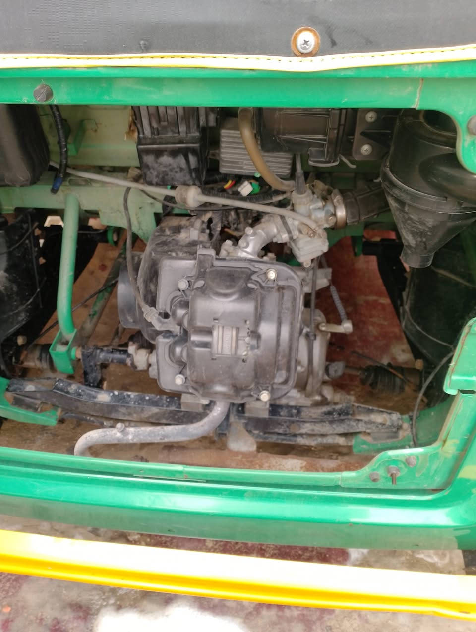 تكتك لبيع موديل 22داخله ب 23 مكفوله بدي ومحرك ام البصمه السعر 8 مليون العنوان البصرة  رقم الهاتف ***********
