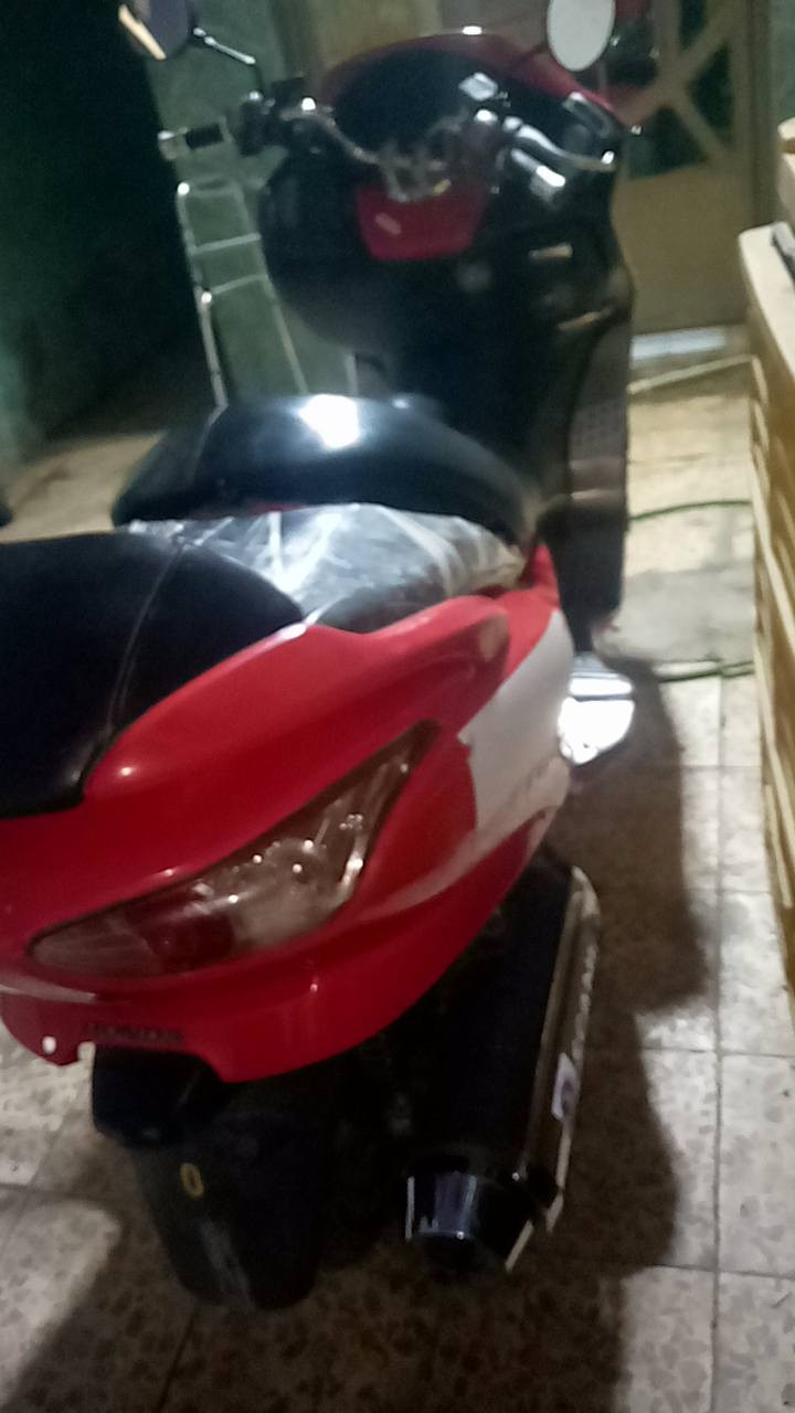 08مكفولة من أي نقص
بـ950 الف مال بــيع ماكو بهيج سعر وهيج نضافة 
***********
