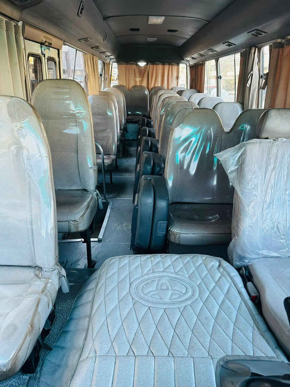 السلام عليكم شباب كوستر موديل 2011 السياره جاهزه اي نقص مابيه كير ومكينه والكسل كفاله صدر الامامي قبل 5 ايام بدالته السياره مصفره هيئة وغرامات تحويل ثاني يوم قلاب ستاركس السعر 260 بل عافيه ع الي يأخذها السياره أمانت الله عبري ممصعد بيها بيها خط مامتواجد ع الفيس مكان سياره بغداد قرب مرور مال حسينيه ***********
