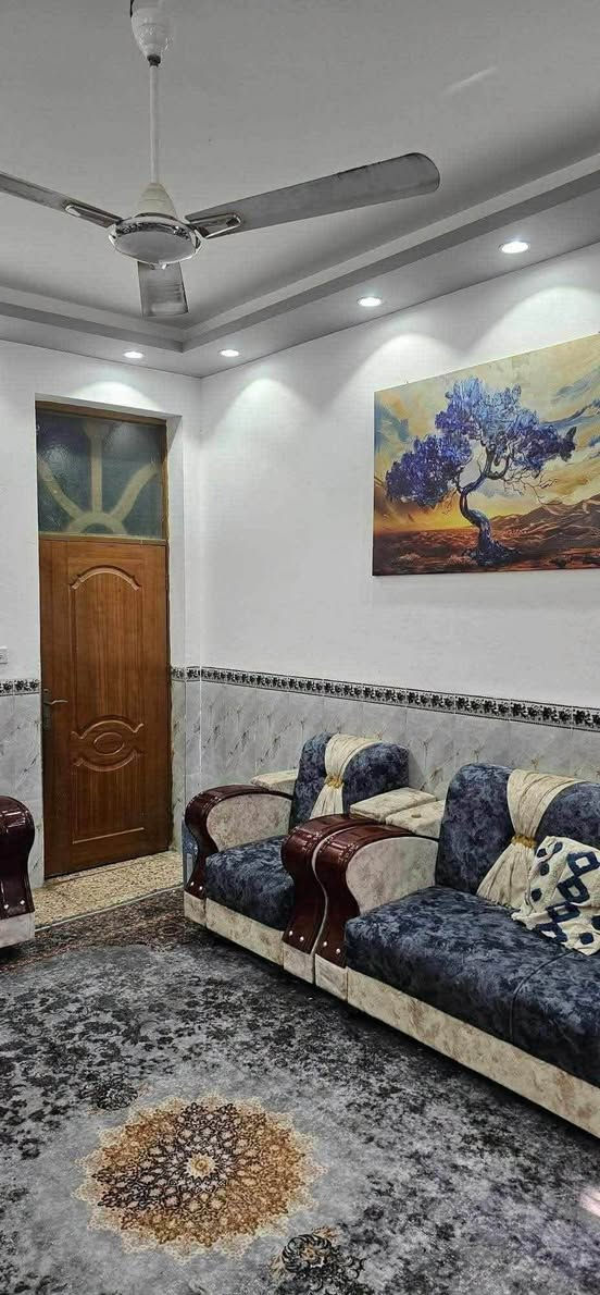 🏘️ دار للبيع 🏘️

النوع طابو زراعي سند ٢٥ 
المساحه  ٢٠٠ م

#الواجهه ١٠ متر
#النزال ٢٠ متر

#تفاصيل الدار يحتوي علئ طابقين

#الطابق الأول (استقبال +صاله +مطبخ +غرف عدد ٢ 
صحيات + كراج وحديقه)

# الطابق الثاني (٢ غرف نوم +كلدور)

📍العنوان 📍
حله شارع 60 المحاربين خلف حامورابي 
   عرض الشارع 30 متر ✅ 

السعر مناسب جداً بالنسبة للموقع 
✅ السعر ١٨٨ مليون قابل للتفاوض 

للاستفسار اكثر مراسله البيج
او الاتصال ***********
او واتساب ***********

عنوان المكتب حله حي الصحه فرع جامع الهندي

ملاحظة عموله المكتب ١٪
