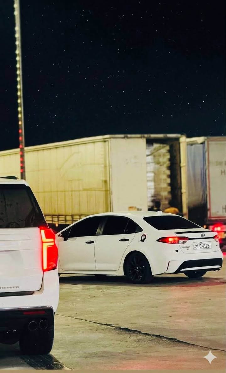 كـورلا 2022
وارد امـريكي
اللون ابيـض 
محرك 1800 
رقـم سليمانيه  
بدون ايرباكات 
ضـرر شبه الكلين مرفقه مع المنشـور 
السعر 162 وبيهـا مجال 
واتسـاب 
***********
