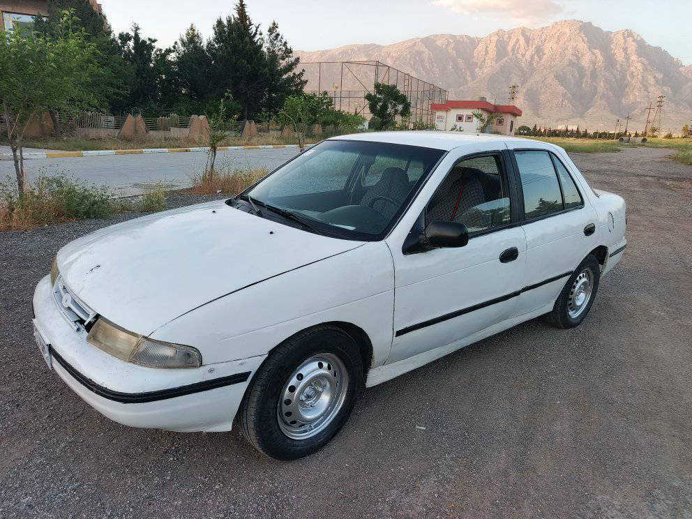 بەناوی خوای گەورە

کیا سیڤیا 1993
ئاڕم پلاسیک هەولێر 
مەکینە 8 وبەخ
گێڕ مەکینەبەشەرت فیتەرو تەرای
تەقەوڕەقە بەشەرتە
هۆڕن لایت ئیشارەت فڵچەگەرمی گشتی کارەبای مزبوتە
بێ دەعمو لێدراویە
چوارتایە لۆک 
سەیارەکەنمونەیە

نرخی 12 قفڵ قفڵ

تب.(ئاڕمەکەی ئیساخە بەس بەشەرتی ماڵ مادەنی ئەیفرۆشم.....]

گۆڕینەوە قیست و قەرزم نیە

***********
***********
