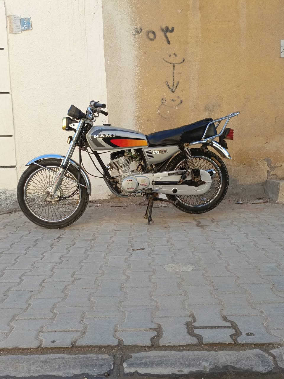 للبيع تايكر اوراق طالعه بل21 ادامه كامله كهربائيات وغراض جديده مصروف عليهه هواي باقي تفاصيل خاص سعر 520 رقمي  *********** واتساب فقط
