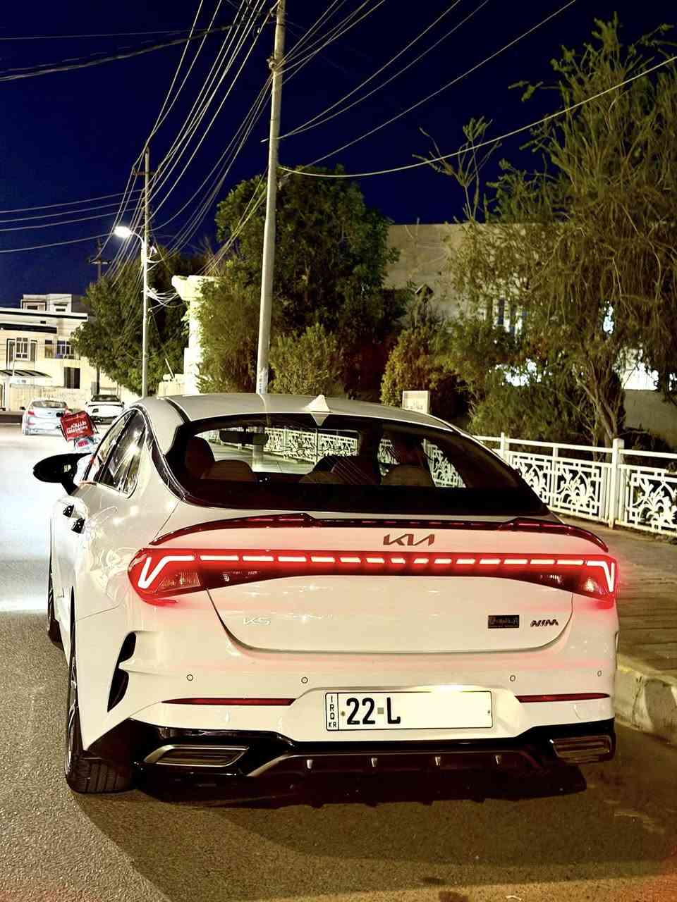 السلام عليكم
K5 2023 
خليجي فول موصفات عدا البنوراما
شركه نم
المسافه القطوعه 72 الف كيلوا حقيقي
كفاله عامه عده ملاحظه بالباب
مكان السياره الانبار رمادي 
ملاحظه غير متواجد على الفيس 
للاستفسار ***********
