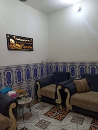كنب • ٥مقاعد • للبيع