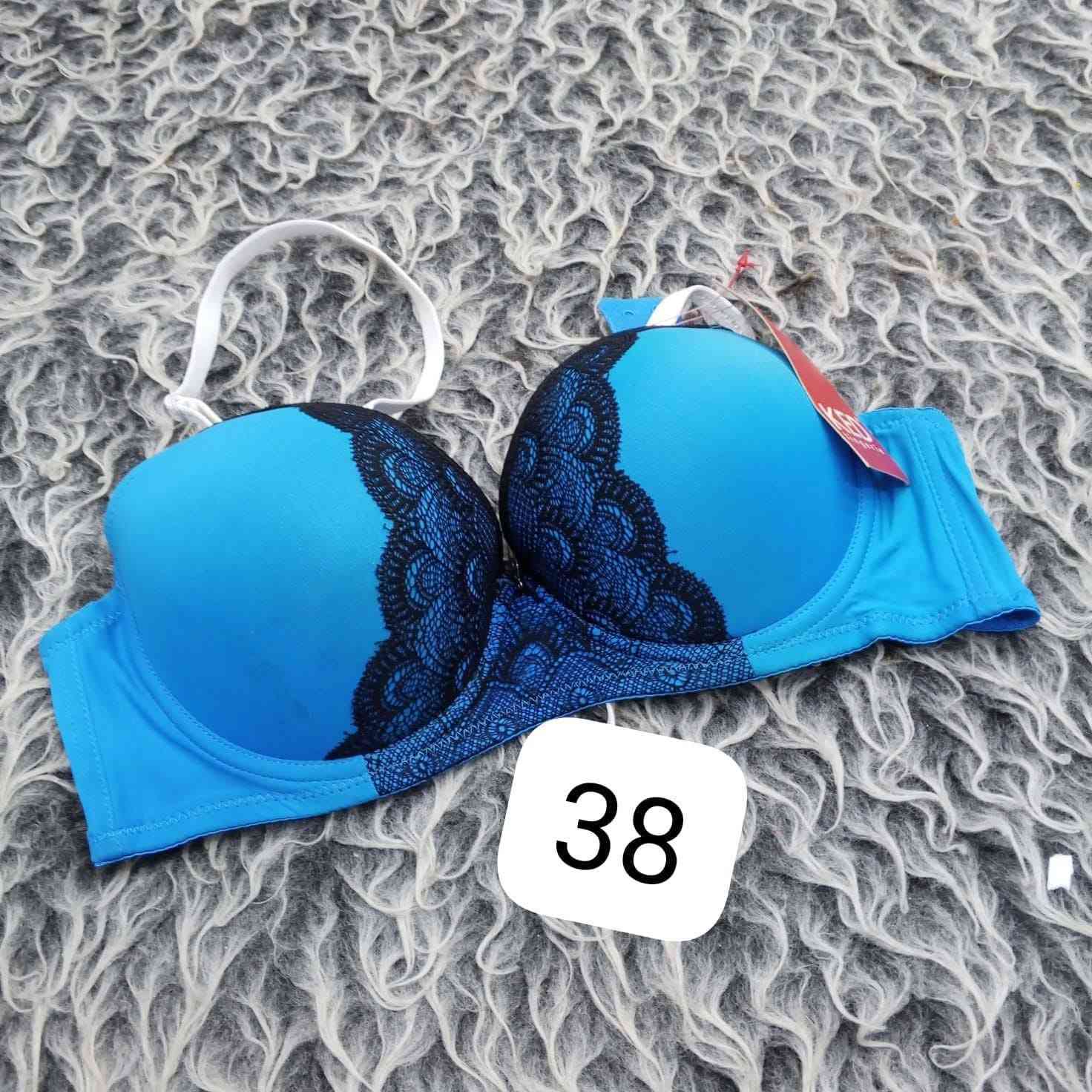 شلعه حمالات الصدر شي ان 25 قطعه ب25
توصيل 3


**إذا كنت صاحب هذا الإعلان وتريد حذفه لأي سبب، رجاءا أرسل رسالة إلى الدعم الفني**