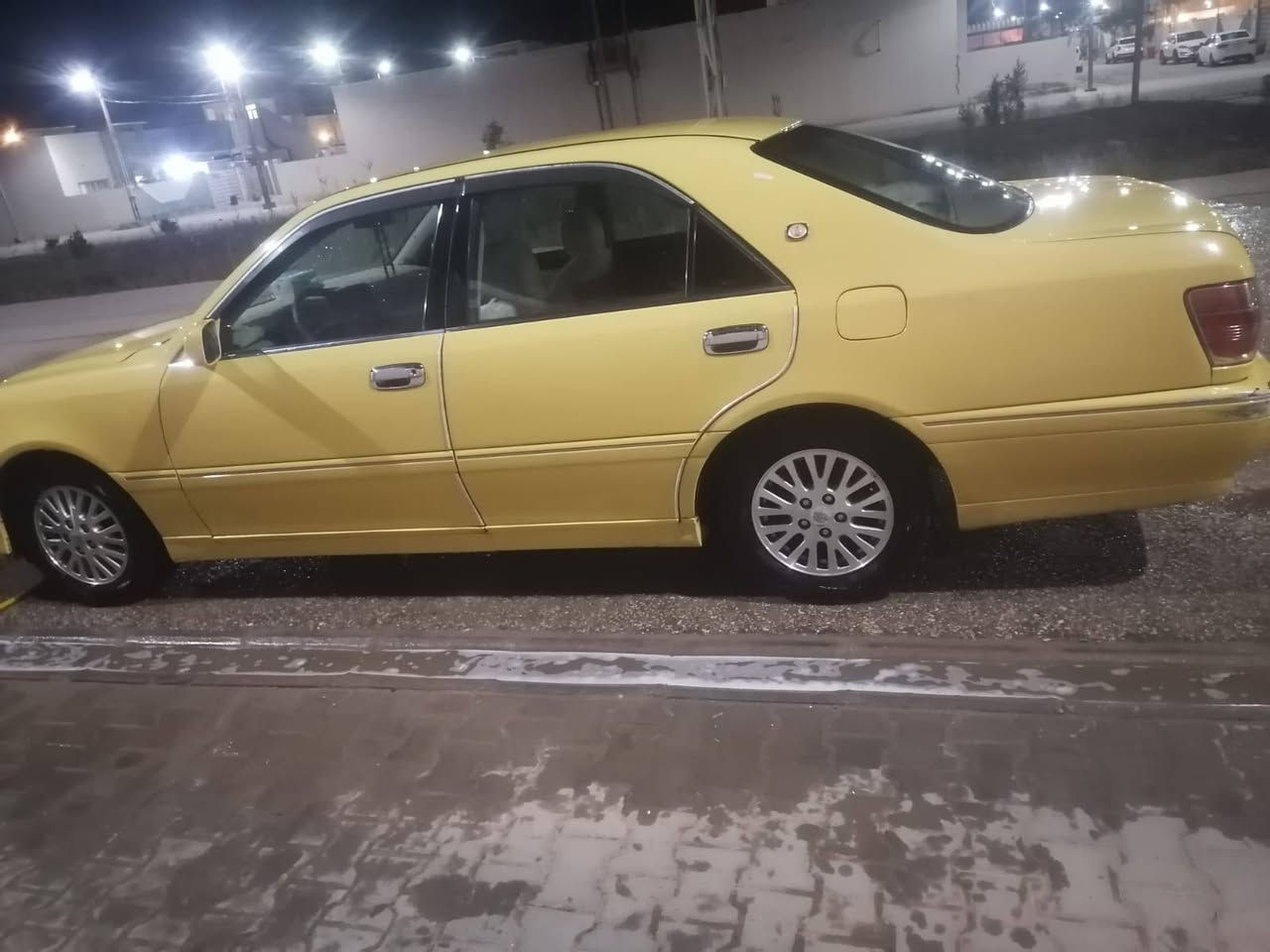 السلام عليكم ملكه للبيع فقط موديل 2003 كصه قماره وكاله فقط جاهزه من كلشي مكينه وكير وحداديه وتبريد السعر 55وبي مجاله مكاني نجف مناذره *********** رقم كركوك لماني

