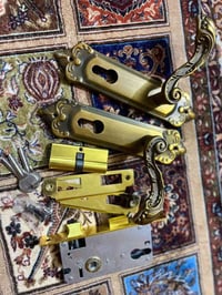 يد باب • جديده