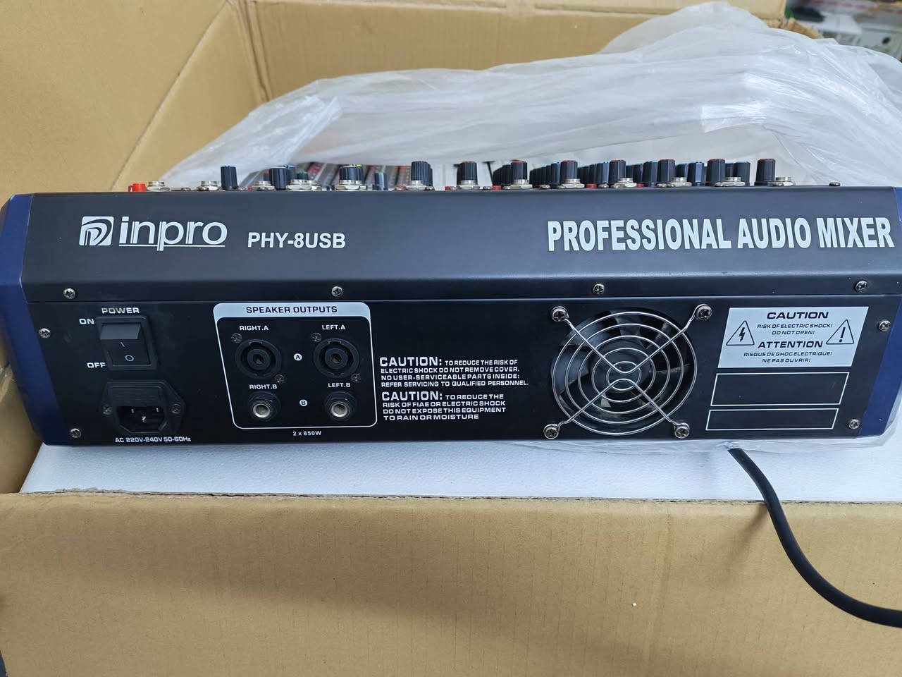 ميكسر باور امبرو ٨جنل ١٧٠٠وات ٩٩ئيكو بلوثوث فلاش مستخدم ١٠ ايام فقط سعره ٢٥٠الف واتساب *********** توصيل جميع المحافظات
