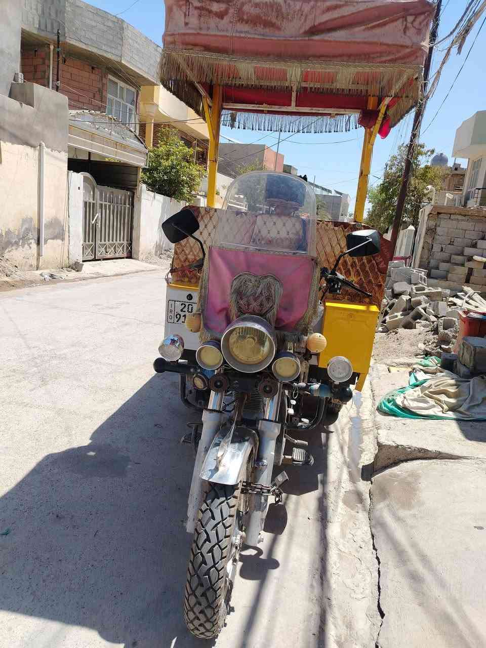 سلام عليكم ستوته للبيع موديل 21 محرك 25 رقم وسنويه كهربائيات كلها شغاله ستوته كفاله عامه تجي وتكلب بيدك ستوته مال جنااي السعر 3 مليون ستفسار والاتصال ***********
