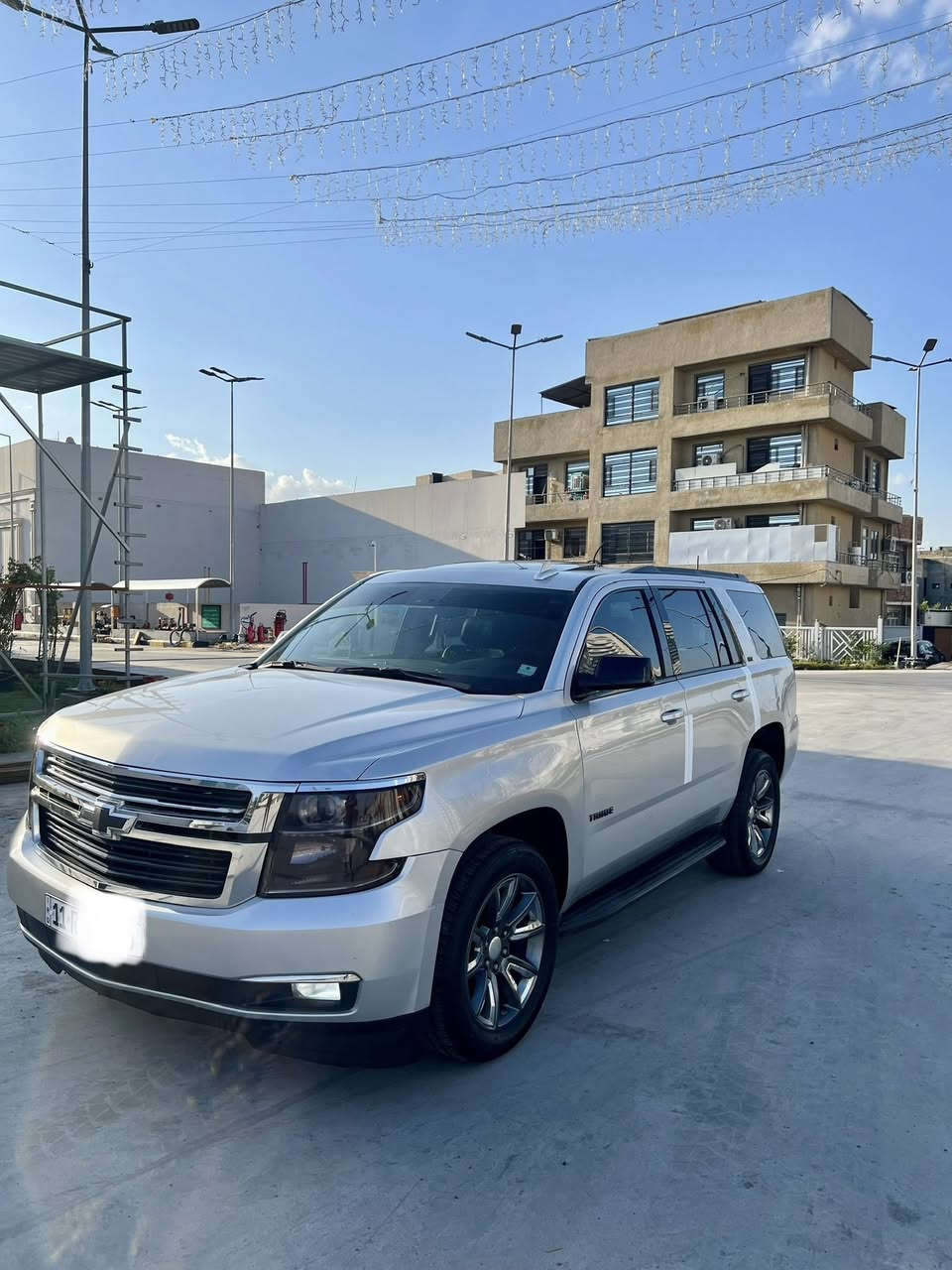 سلام عليكم حبايب للبيع او مرواس تاهو موديل 2016 ورد امريكي حادثها سرقه  قطعتين  وقطعه صبغ يعني 3 قطع سياره فول موصفات عد البصمه بدون يرباك سياره كير مكينه صدر تخم تاير جاهزه من كلشي والحقيقه احله من صور رقم بغداد بسمي سعر 275 وبيها مجال مكاني بغداد حي تونس لاستفسار***********
