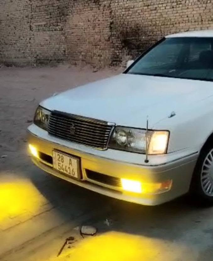 للبيع لايتات ابو عيون راس الثور فلات ☘️***********
