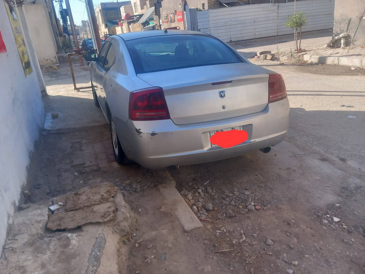 للبيع او المراوس جارجر ادوات  كص جنطه 2010  محرك3500 وكير بلكارتون  حداديه تخم تاير متومه اربيل رقم وسنويه نكليزي مكان السيارة ميسان بس التبريد ماعرف شبي ميشتغل العماره الاستفسار اكثر اتصال او واتساب على رقمي *********** السعر 36وبيه مجال للشراي
