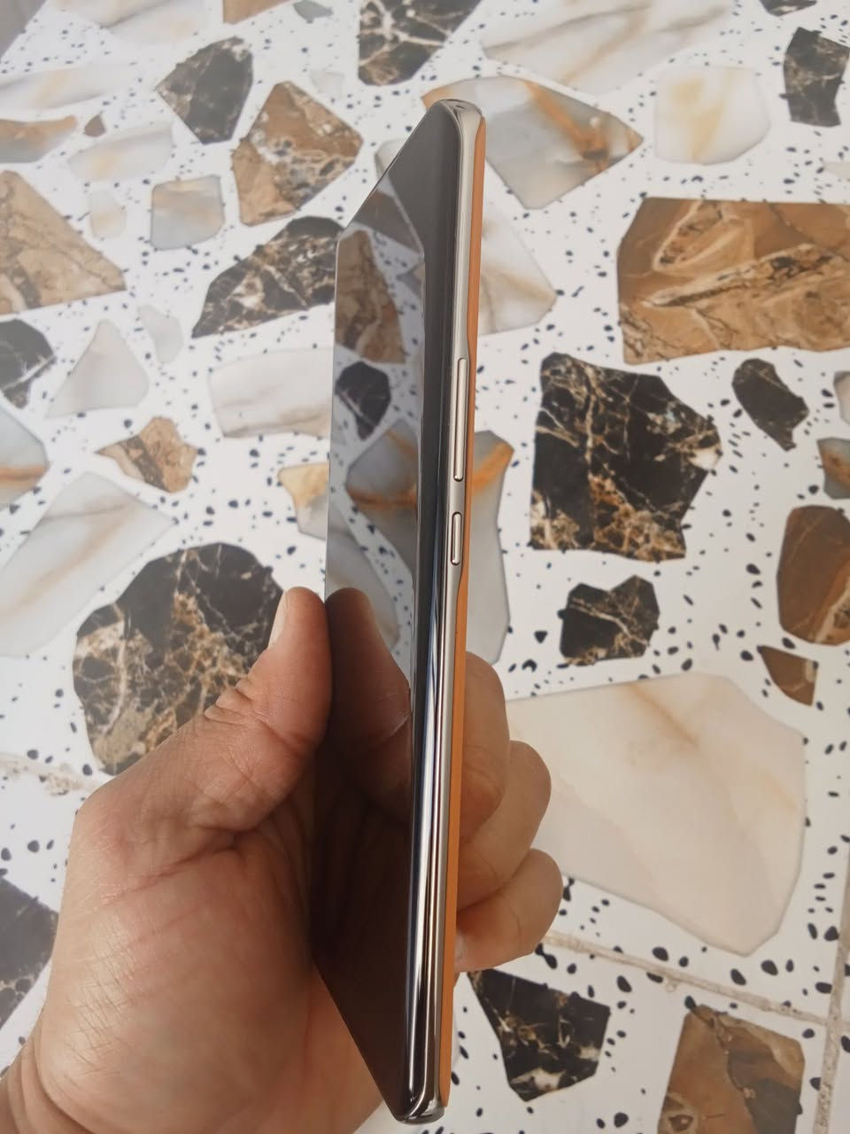 هونور X9b  ذاكرتو 256 ورامو12 جهاز اخو الجديد ب 250 وبي مجال


**إذا كنت صاحب هذا الإعلان وتريد حذفه لأي سبب، رجاءا أرسل رسالة إلى الدعم الفني**